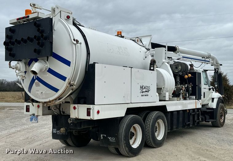 image for item OD9890 2009 International 7400  sewer jetter truck