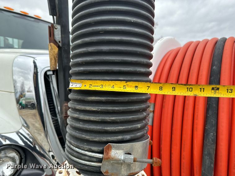 image for item OD9890 2009 International 7400  sewer jetter truck