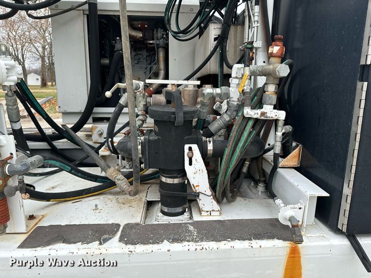 image for item OD9890 2009 International 7400  sewer jetter truck