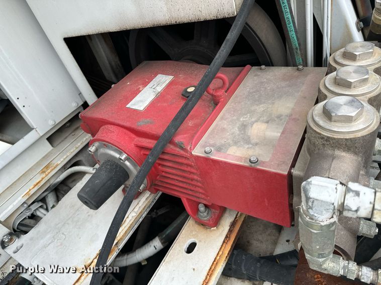 image for item OD9890 2009 International 7400  sewer jetter truck