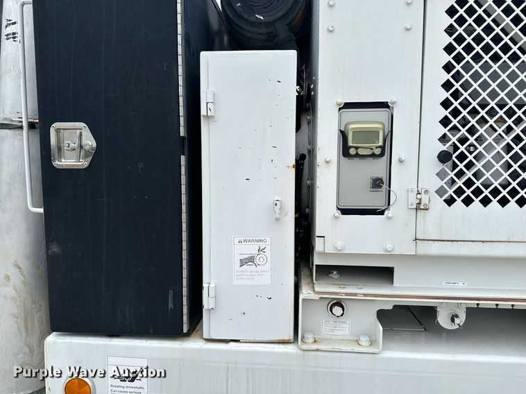 image for item OD9890 2009 International 7400  sewer jetter truck