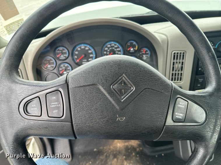 image for item OD9890 2009 International 7400  sewer jetter truck