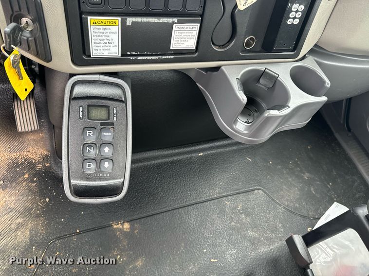 image for item OD9890 2009 International 7400  sewer jetter truck