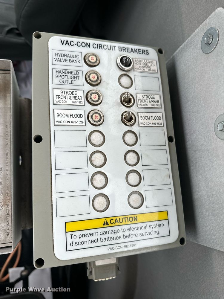 image for item OD9890 2009 International 7400  sewer jetter truck