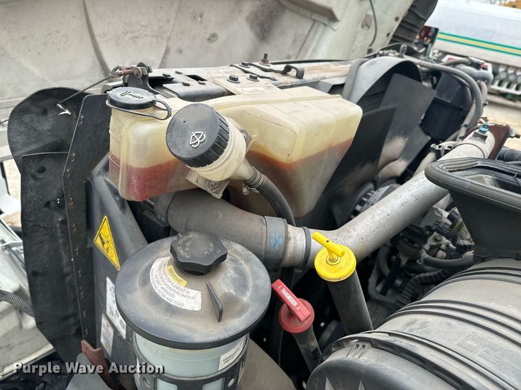 image for item OD9890 2009 International 7400  sewer jetter truck