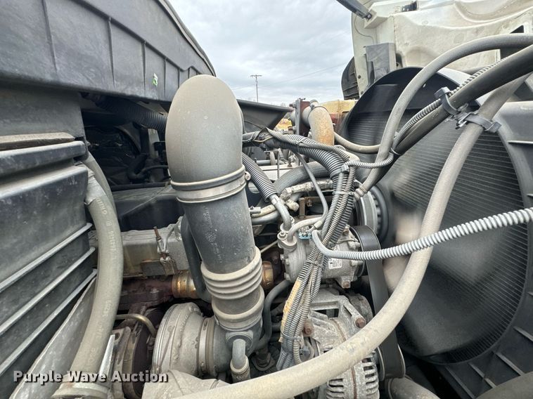 image for item OD9890 2009 International 7400  sewer jetter truck