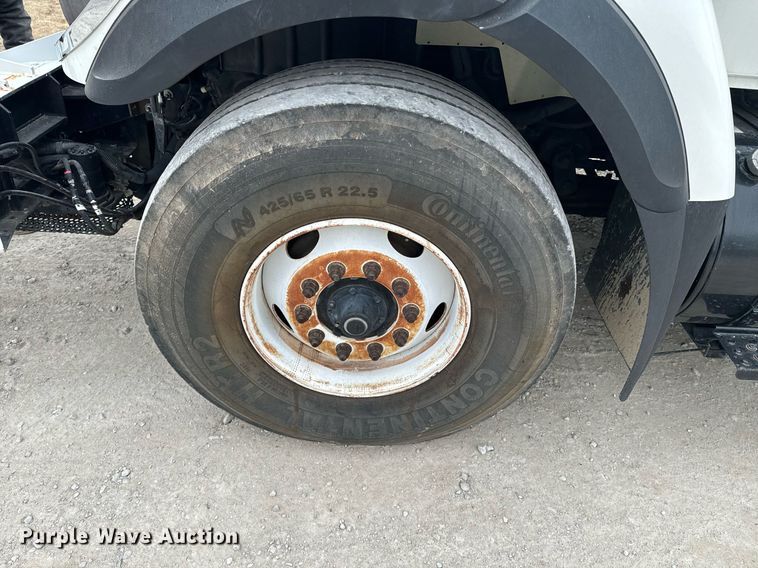 image for item OD9890 2009 International 7400  sewer jetter truck