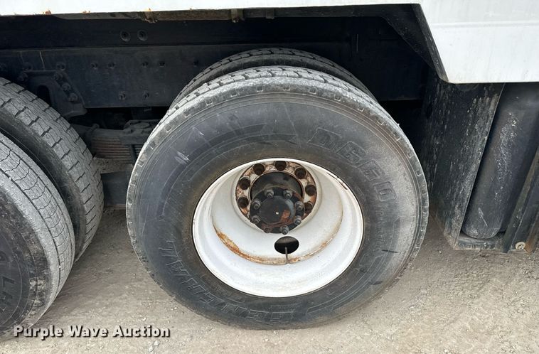 image for item OD9890 2009 International 7400  sewer jetter truck