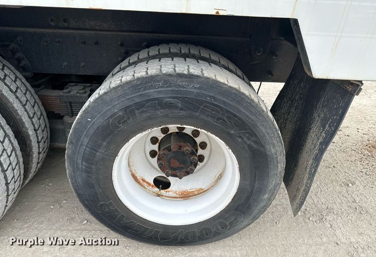 image for item OD9890 2009 International 7400  sewer jetter truck