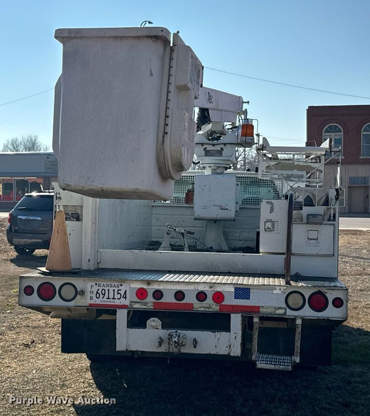 image for item OD9911 1999 Chevrolet 3500 HD bucket truck