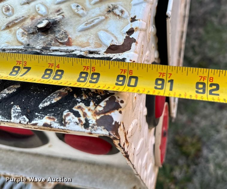 image for item OD9911 1999 Chevrolet 3500 HD bucket truck