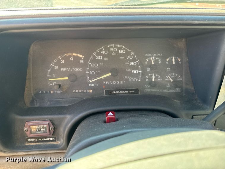 image for item OD9911 1999 Chevrolet 3500 HD bucket truck