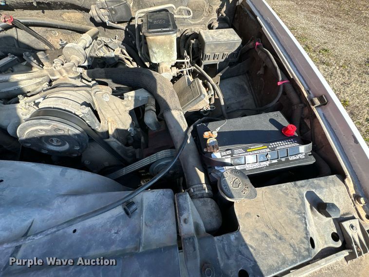 image for item OD9911 1999 Chevrolet 3500 HD bucket truck