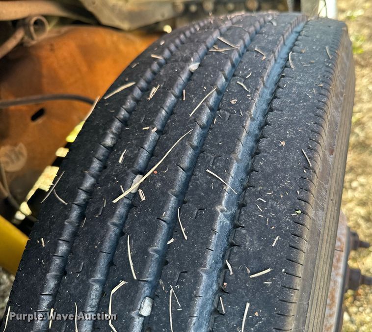 image for item OD9911 1999 Chevrolet 3500 HD bucket truck