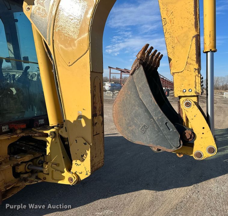 image for item OF9220 2002 Caterpillar 430D  backhoe