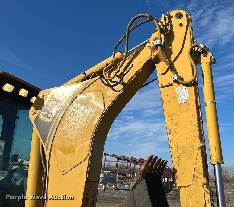 image for item OF9220 2002 Caterpillar 430D  backhoe