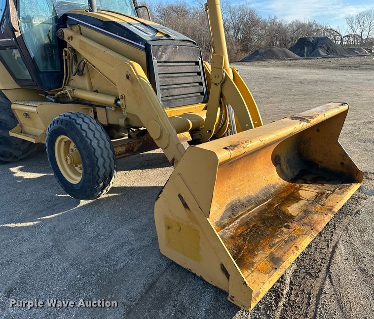 image for item OF9220 2002 Caterpillar 430D  backhoe