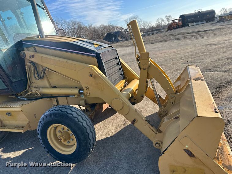 image for item OF9220 2002 Caterpillar 430D  backhoe