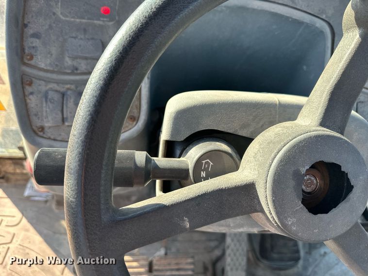 image for item OF9220 2002 Caterpillar 430D  backhoe