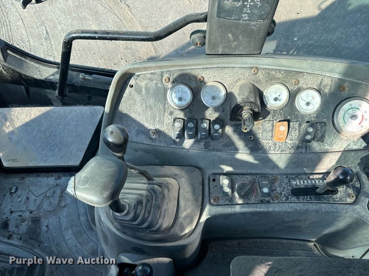 image for item OF9220 2002 Caterpillar 430D  backhoe
