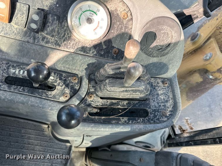 image for item OF9220 2002 Caterpillar 430D  backhoe