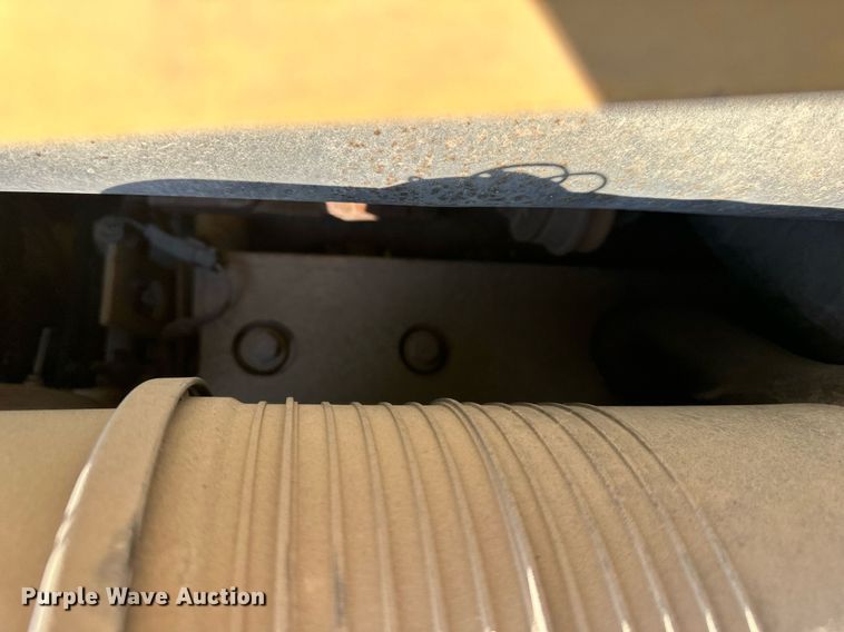 image for item OF9220 2002 Caterpillar 430D  backhoe