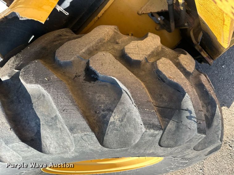 image for item OF9220 2002 Caterpillar 430D  backhoe