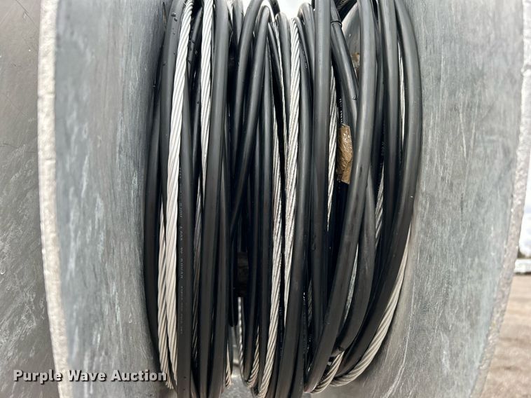 image for item OM9245 2011 Ford F750 Super Duty  bucket truck