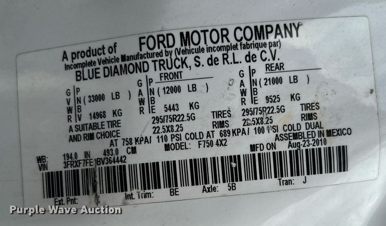 image for item OM9245 2011 Ford F750 Super Duty  bucket truck