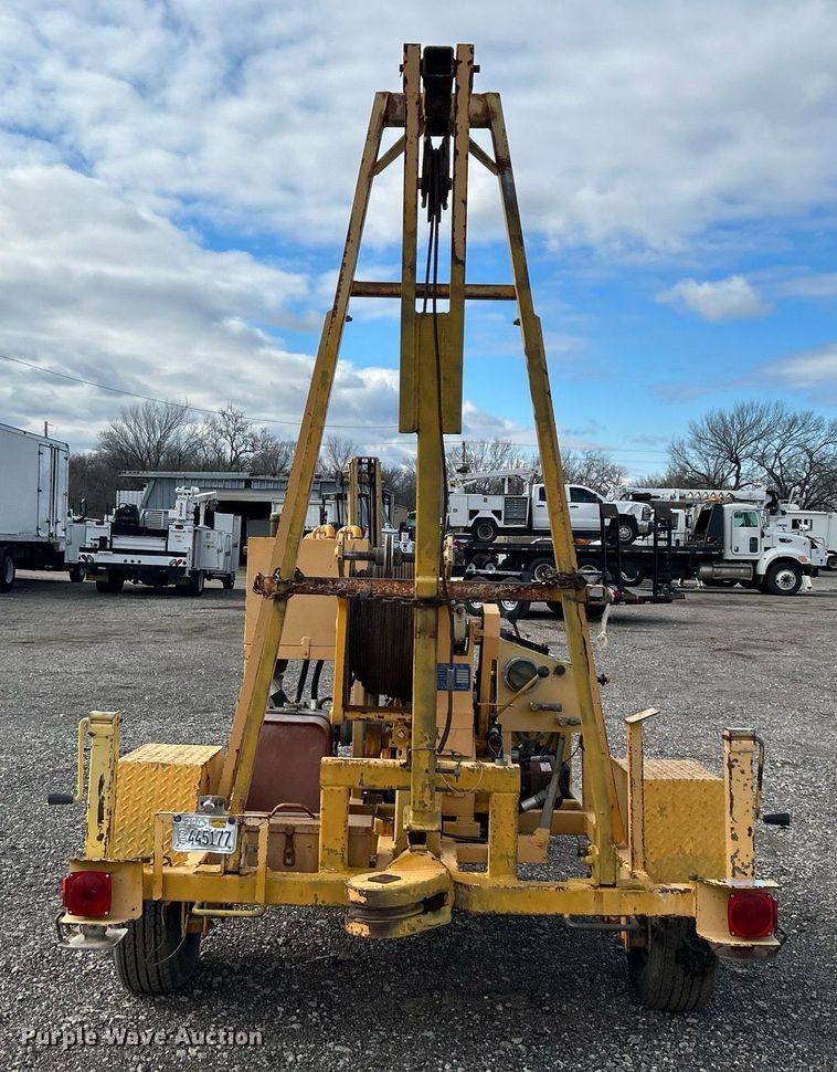 image for item OM9249 S & R Under Dawg DDB70  cable puller