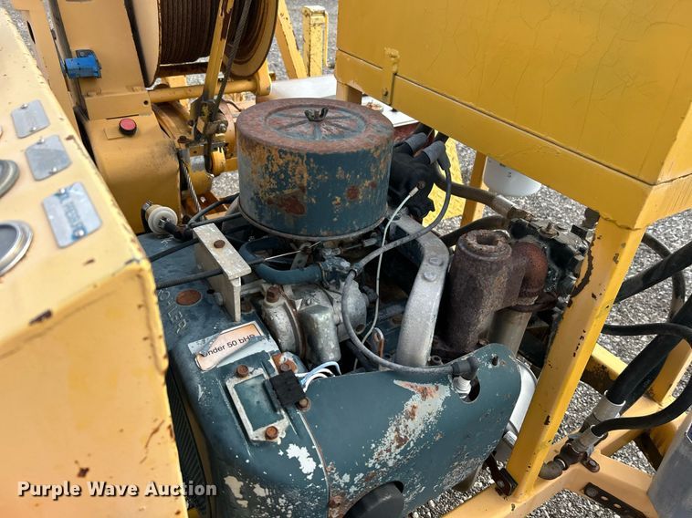 image for item OM9249 S & R Under Dawg DDB70  cable puller