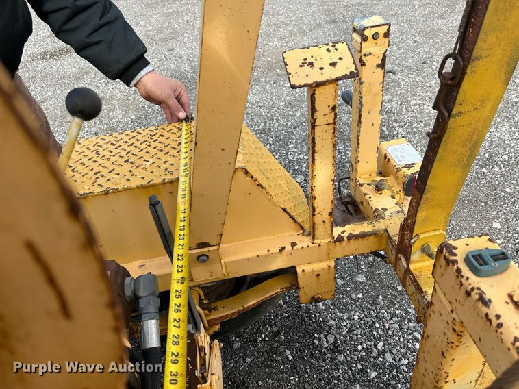 image for item OM9249 S & R Under Dawg DDB70  cable puller