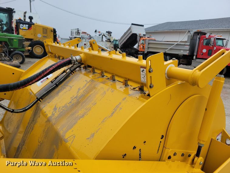 image for item DL7821 2019 Weiler S200 soil stabilizer / reclaimer