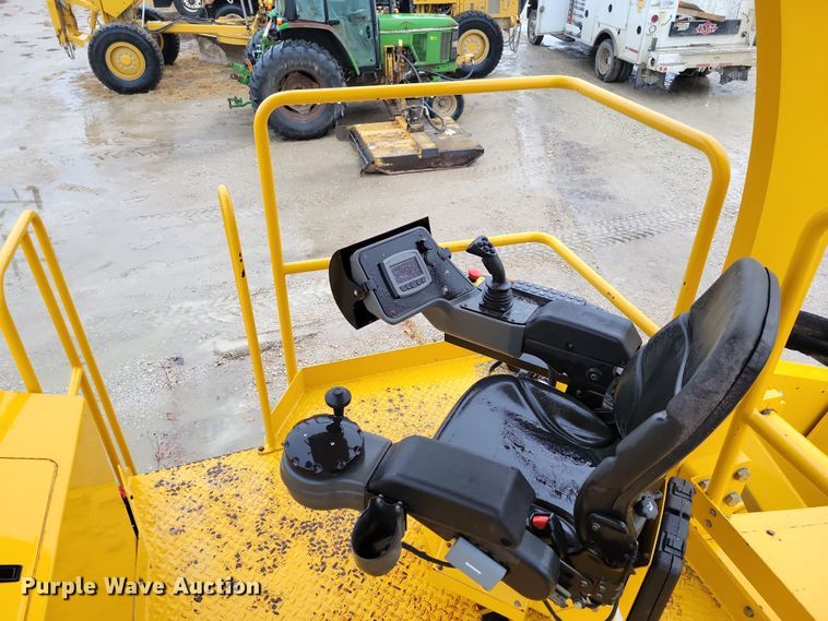 image for item DL7821 2019 Weiler S200 soil stabilizer / reclaimer