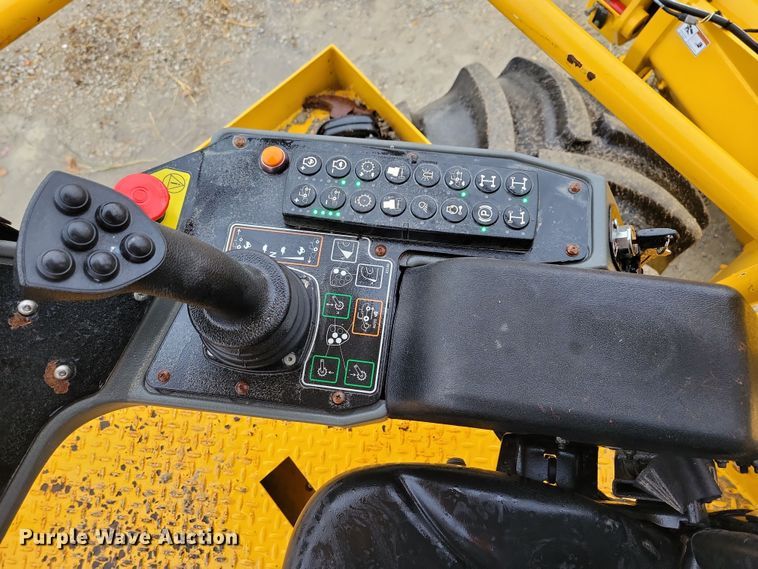 image for item DL7821 2019 Weiler S200 soil stabilizer / reclaimer