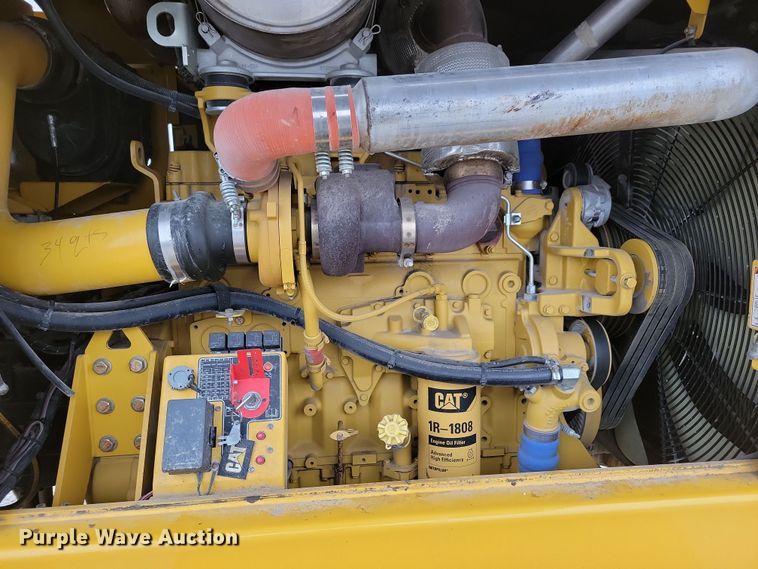 image for item DL7821 2019 Weiler S200 soil stabilizer / reclaimer