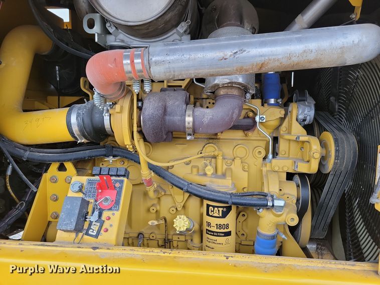 image for item DL7821 2019 Weiler S200 soil stabilizer / reclaimer