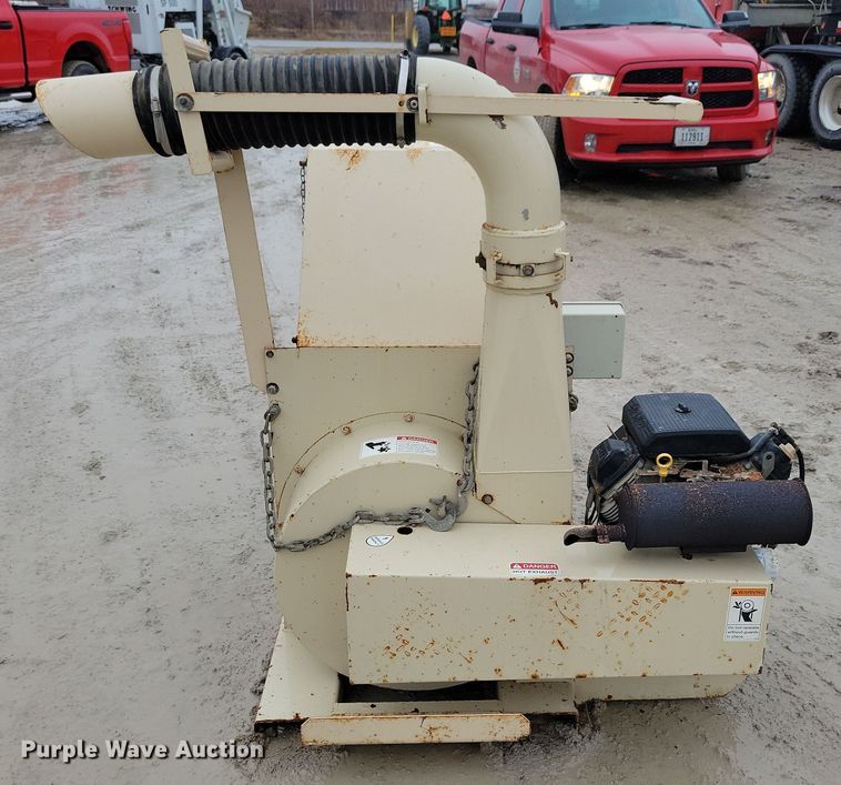 image for item DL7823 Finn B40 straw blower