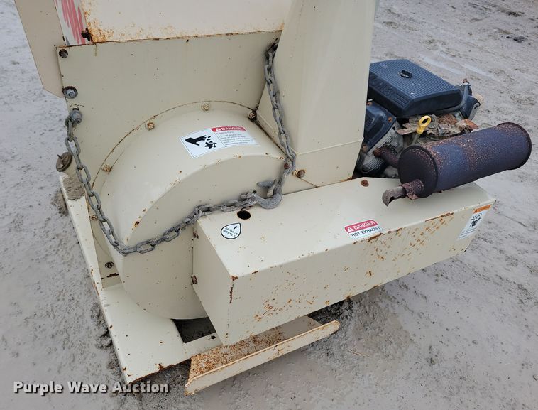 image for item DL7823 Finn B40 straw blower