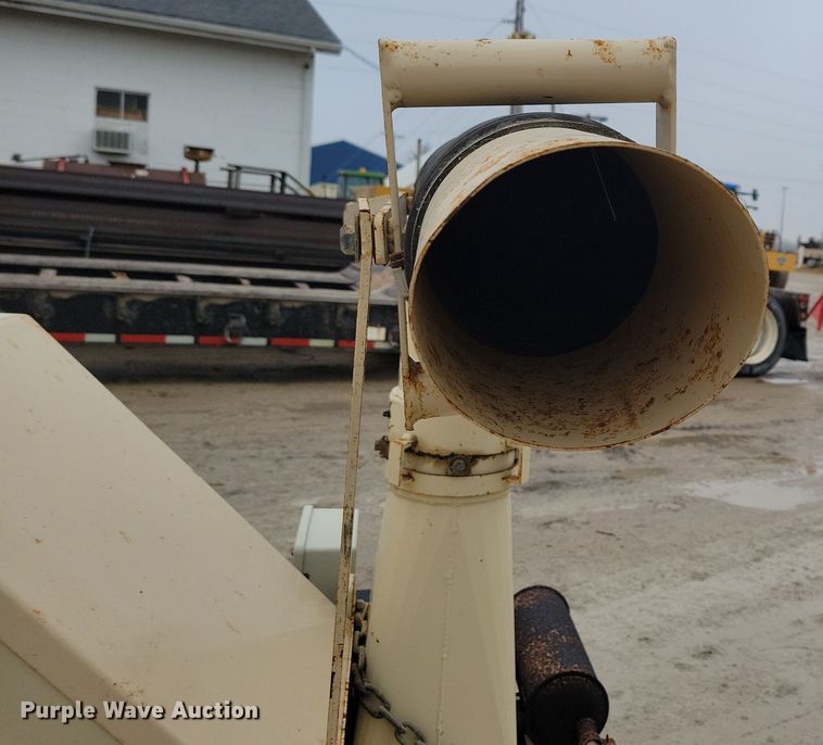 image for item DL7823 Finn B40 straw blower