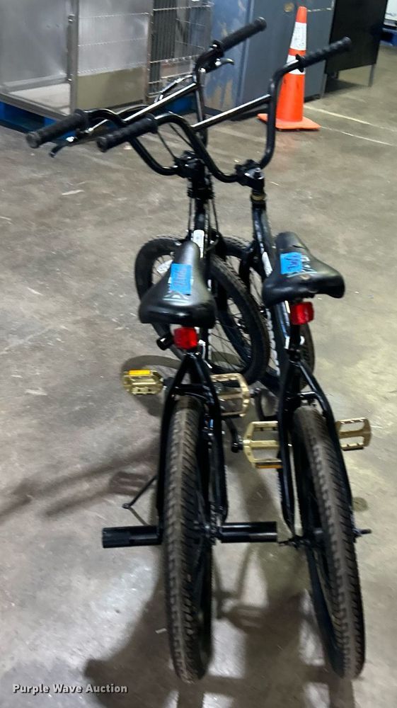 image for item DN0614 (2) bikes