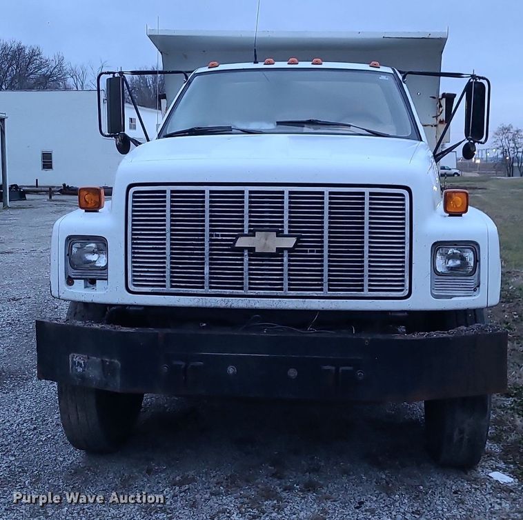 image for item DN8297 1991 Chevrolet Kodiak C5500 dump truck