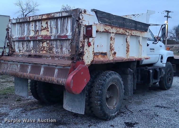 image for item DN8297 1991 Chevrolet Kodiak C5500 dump truck