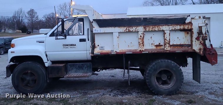 image for item DN8297 1991 Chevrolet Kodiak C5500 dump truck