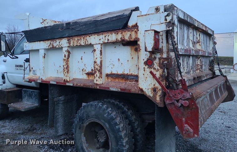 image for item DN8297 1991 Chevrolet Kodiak C5500 dump truck