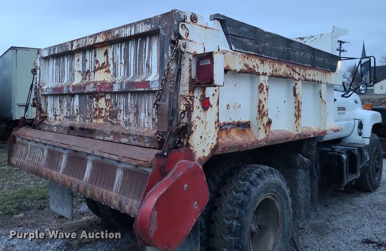 image for item DN8297 1991 Chevrolet Kodiak C5500 dump truck