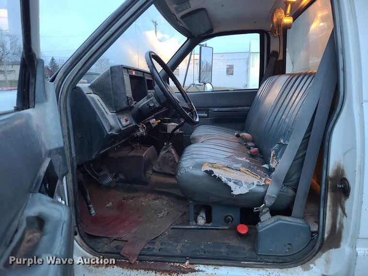 image for item DN8297 1991 Chevrolet Kodiak C5500 dump truck