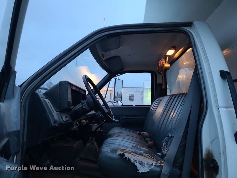 image for item DN8297 1991 Chevrolet Kodiak C5500 dump truck