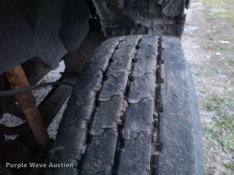 image for item DN8297 1991 Chevrolet Kodiak C5500 dump truck