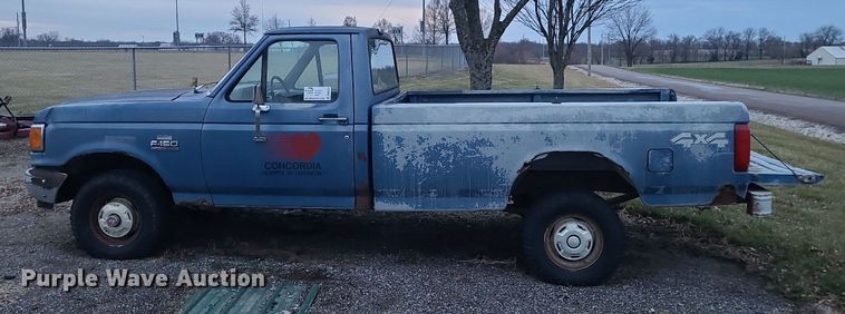 image for item DN8299 1991 Ford F150 pickup truck